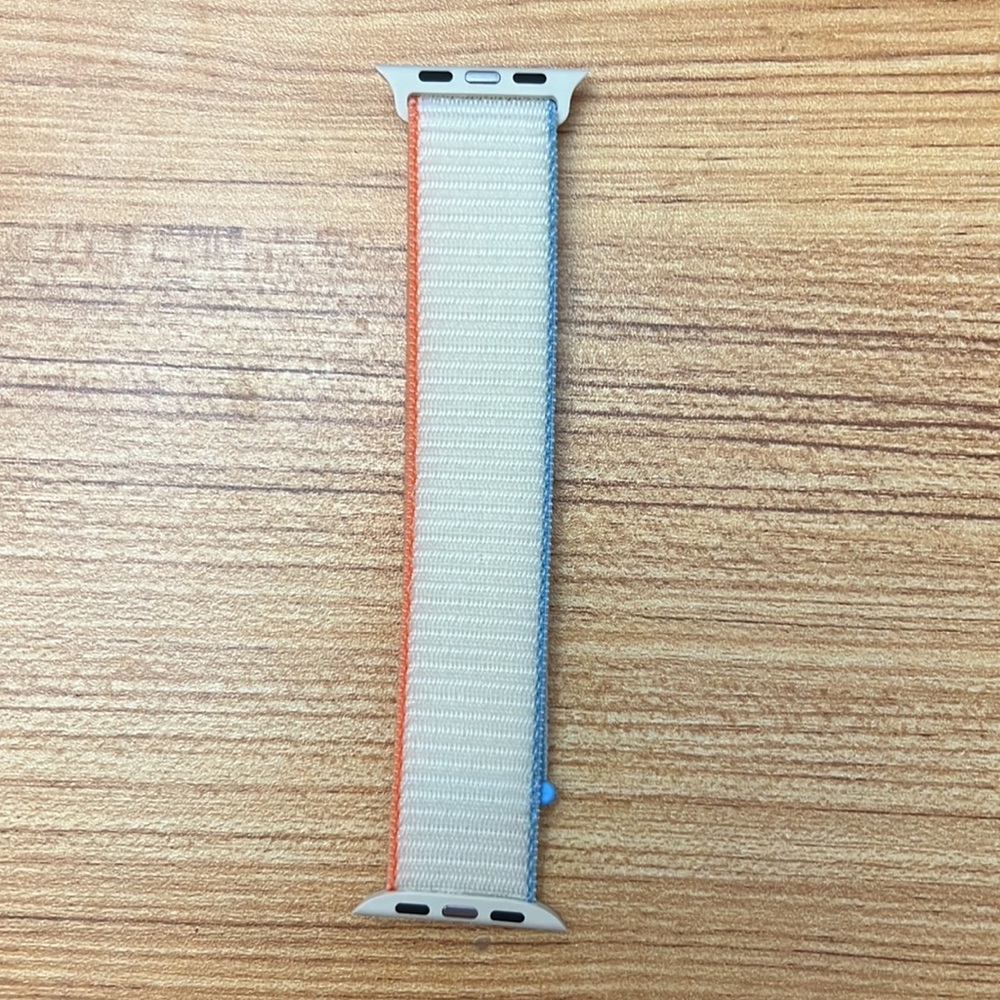 NEW[BAND] Cream Strap Loop For Apple Watch - Picture 2 of 5